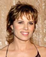 The photo image of Kim Dickens. Down load movies of the actor Kim Dickens. Enjoy the super quality of films where Kim Dickens starred in.