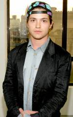 The photo image of Thomas McDonell. Down load movies of the actor Thomas McDonell. Enjoy the super quality of films where Thomas McDonell starred in.