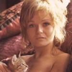 The photo image of Valerie Perrine. Down load movies of the actor Valerie Perrine. Enjoy the super quality of films where Valerie Perrine starred in.