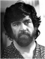 The photo image of Alan Bates. Down load movies of the actor Alan Bates. Enjoy the super quality of films where Alan Bates starred in.