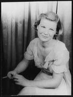 The photo image of Barbara Bel Geddes. Down load movies of the actor Barbara Bel Geddes. Enjoy the super quality of films where Barbara Bel Geddes starred in.