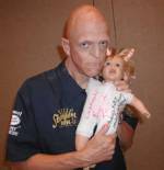 The photo image of Michael Berryman. Down load movies of the actor Michael Berryman. Enjoy the super quality of films where Michael Berryman starred in.
