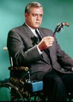 The photo image of Raymond Burr. Down load movies of the actor Raymond Burr. Enjoy the super quality of films where Raymond Burr starred in.