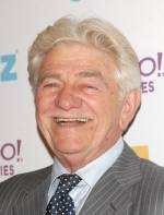 The photo image of Seymour Cassel. Down load movies of the actor Seymour Cassel. Enjoy the super quality of films where Seymour Cassel starred in.
