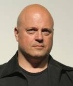 The photo image of Michael Chiklis. Down load movies of the actor Michael Chiklis. Enjoy the super quality of films where Michael Chiklis starred in.
