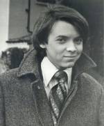 The photo image of Bud Cort. Down load movies of the actor Bud Cort. Enjoy the super quality of films where Bud Cort starred in.
