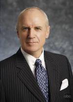 The photo image of Alan Dale. Down load movies of the actor Alan Dale. Enjoy the super quality of films where Alan Dale starred in.