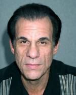 The photo image of Robert Davi. Down load movies of the actor Robert Davi. Enjoy the super quality of films where Robert Davi starred in.