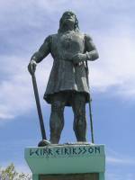 The photo image of Leif Erickson. Down load movies of the actor Leif Erickson. Enjoy the super quality of films where Leif Erickson starred in.