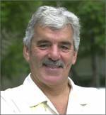 The photo image of Dennis Farina. Down load movies of the actor Dennis Farina. Enjoy the super quality of films where Dennis Farina starred in.