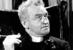The photo image of Barry Fitzgerald. Down load movies of the actor Barry Fitzgerald. Enjoy the super quality of films where Barry Fitzgerald starred in.