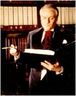 The photo image of Charles Gray. Down load movies of the actor Charles Gray. Enjoy the super quality of films where Charles Gray starred in.