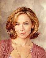 The photo image of Jennifer Grey. Down load movies of the actor Jennifer Grey. Enjoy the super quality of films where Jennifer Grey starred in.