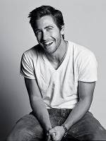 The photo image of Jake Gyllenhaal. Down load movies of the actor Jake Gyllenhaal. Enjoy the super quality of films where Jake Gyllenhaal starred in.