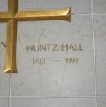The photo image of Huntz Hall. Down load movies of the actor Huntz Hall. Enjoy the super quality of films where Huntz Hall starred in.