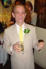 The photo image of Joel Grey. Down load movies of the actor Joel Grey. Enjoy the super quality of films where Joel Grey starred in.