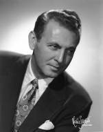 The photo image of Allan Jones. Down load movies of the actor Allan Jones. Enjoy the super quality of films where Allan Jones starred in.