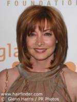 The photo image of Sharon Lawrence. Down load movies of the actor Sharon Lawrence. Enjoy the super quality of films where Sharon Lawrence starred in.
