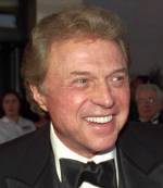 The photo image of Steve Lawrence. Down load movies of the actor Steve Lawrence. Enjoy the super quality of films where Steve Lawrence starred in.