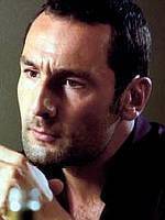 The photo image of Gilles Lellouche. Down load movies of the actor Gilles Lellouche. Enjoy the super quality of films where Gilles Lellouche starred in.