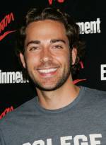 The photo image of Zachary Levi. Down load movies of the actor Zachary Levi. Enjoy the super quality of films where Zachary Levi starred in.