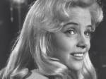 The photo image of Sue Lyon. Down load movies of the actor Sue Lyon. Enjoy the super quality of films where Sue Lyon starred in.