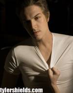 The photo image of Jason Mewes. Down load movies of the actor Jason Mewes. Enjoy the super quality of films where Jason Mewes starred in.