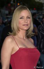 The photo image of Dedee Pfeiffer. Down load movies of the actor Dedee Pfeiffer. Enjoy the super quality of films where Dedee Pfeiffer starred in.