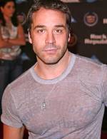 The photo image of Jeremy Piven. Down load movies of the actor Jeremy Piven. Enjoy the super quality of films where Jeremy Piven starred in.