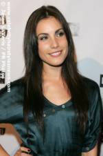The photo image of Carly Pope. Down load movies of the actor Carly Pope. Enjoy the super quality of films where Carly Pope starred in.
