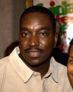 The photo image of Clifton Powell. Down load movies of the actor Clifton Powell. Enjoy the super quality of films where Clifton Powell starred in.