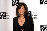 The photo image of Mercedes Ruehl. Down load movies of the actor Mercedes Ruehl. Enjoy the super quality of films where Mercedes Ruehl starred in.