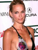 The photo image of Molly Sims. Down load movies of the actor Molly Sims. Enjoy the super quality of films where Molly Sims starred in.
