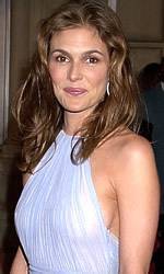 The photo image of Paige Turco. Down load movies of the actor Paige Turco. Enjoy the super quality of films where Paige Turco starred in.