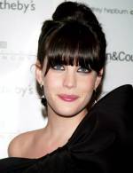 The photo image of Liv Tyler. Down load movies of the actor Liv Tyler. Enjoy the super quality of films where Liv Tyler starred in.