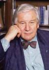 The photo image of Peter Ustinov, starring in the movie "Murder in Three Acts"