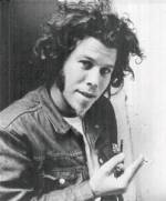 The photo image of Tom Waits. Down load movies of the actor Tom Waits. Enjoy the super quality of films where Tom Waits starred in.