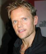 The photo image of Marc Warren. Down load movies of the actor Marc Warren. Enjoy the super quality of films where Marc Warren starred in.