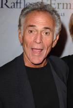 The photo image of Bruce Weitz. Down load movies of the actor Bruce Weitz. Enjoy the super quality of films where Bruce Weitz starred in.